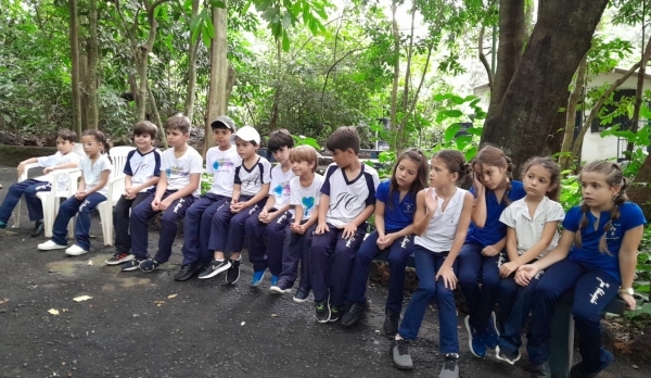 Visita Mata do Ipê com os alunos do 2o ano